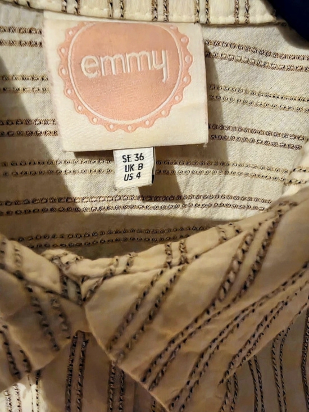 Emmy Design Size Small - Picture 3 of 4
